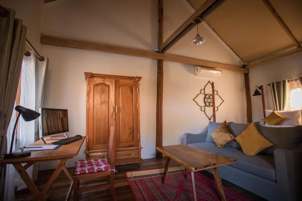 The Wood Family Retreat Hotel Phumi Trapeang Rung Luaran gambar