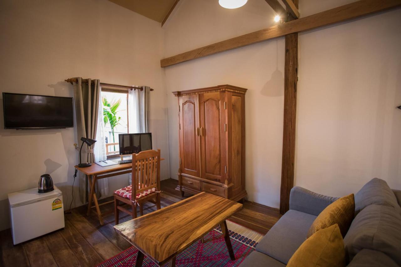 The Wood Family Retreat Hotel Phumi Trapeang Rung Luaran gambar