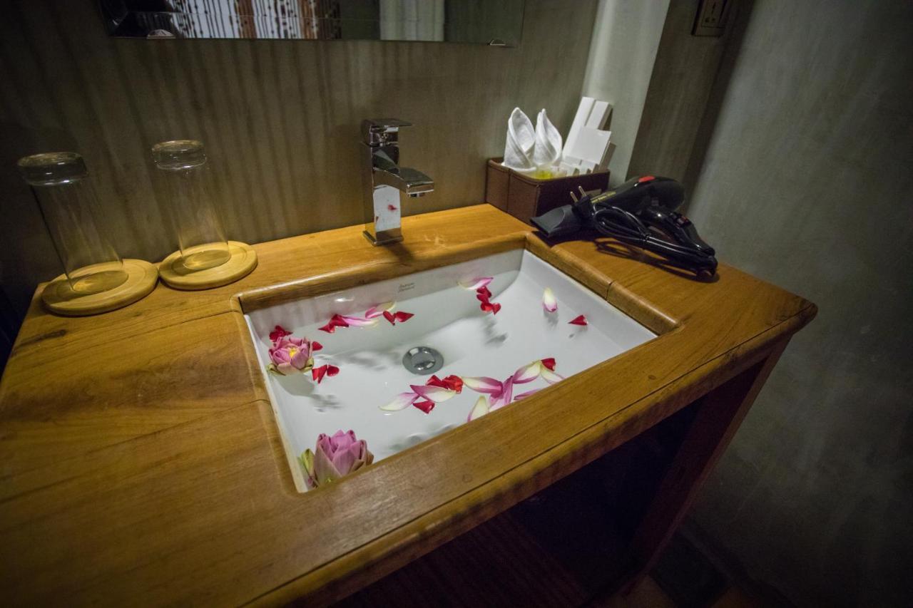 The Wood Family Retreat Hotel Phumi Trapeang Rung Luaran gambar